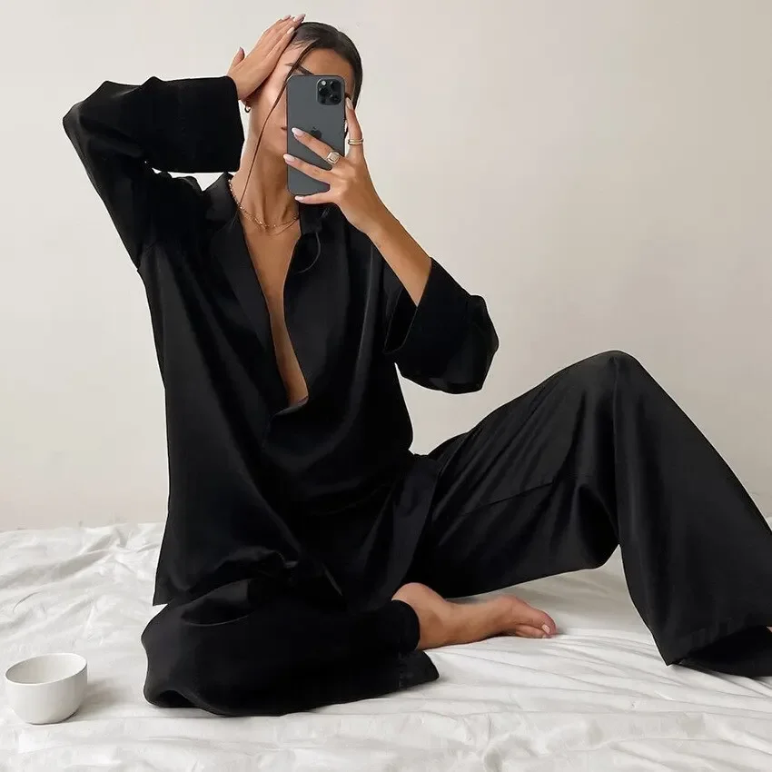 New Women Silk Pajamas Imitation Ice Silk Black Comfortable Light Luxury Color Long Sleeve WIde Pants Sleepwear Set