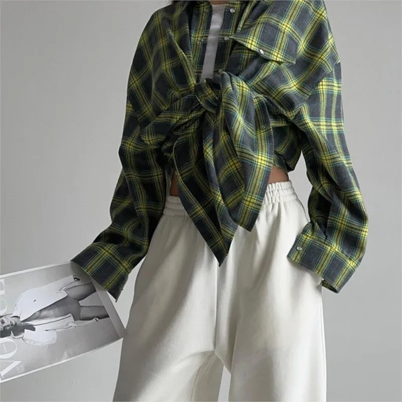 Vintage Plaid Women's Shirt Fashion Loose Lapel Pocket Long Sleeve Office Lady Shirts And Blouses Tops Female Y2k Clothing 2024