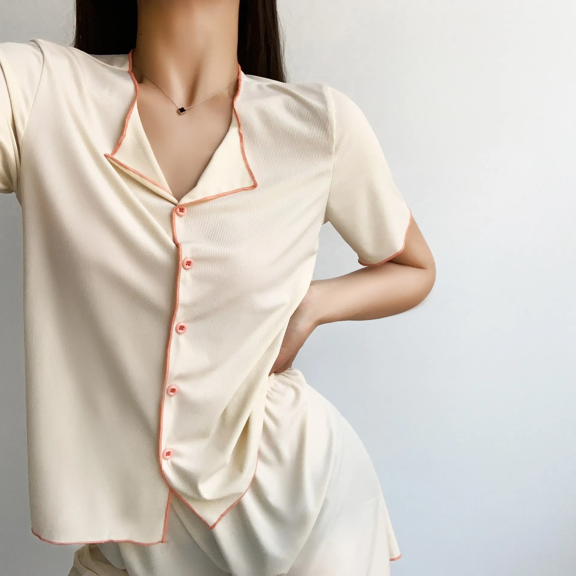 Ice Silk Pajamas Women's Suit Summer Lapel Cardigan Short Sleeve Thin Section Loose Sexy Pajamas For Women Large Size Homewear