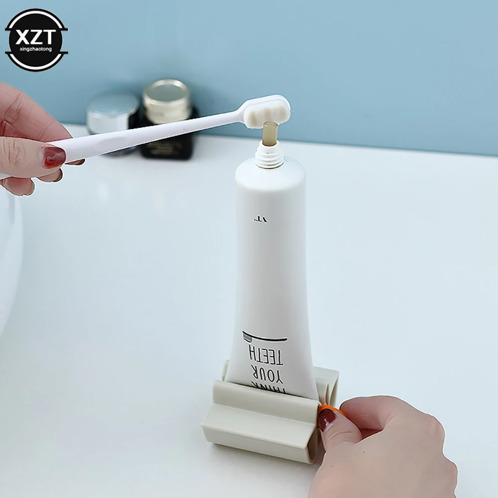 

Household Plastic Toothpaste Squeezer Rolling Holder Toothpaste Cleanser Squeeze Clip Bathroom Supplies