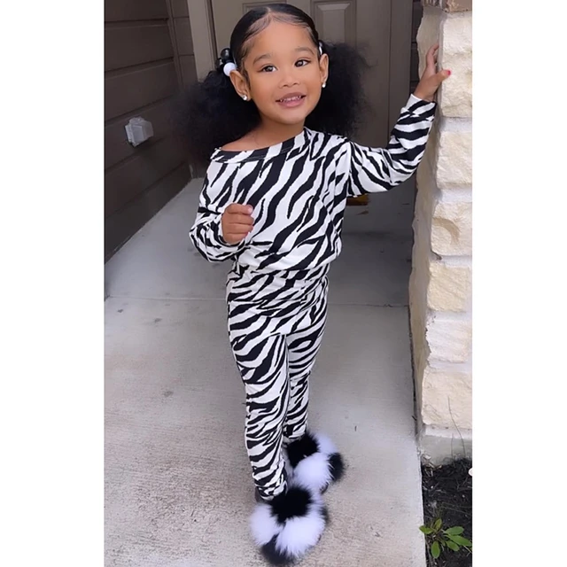 Five Piece Zebra Newborn Outfit Set main image 0