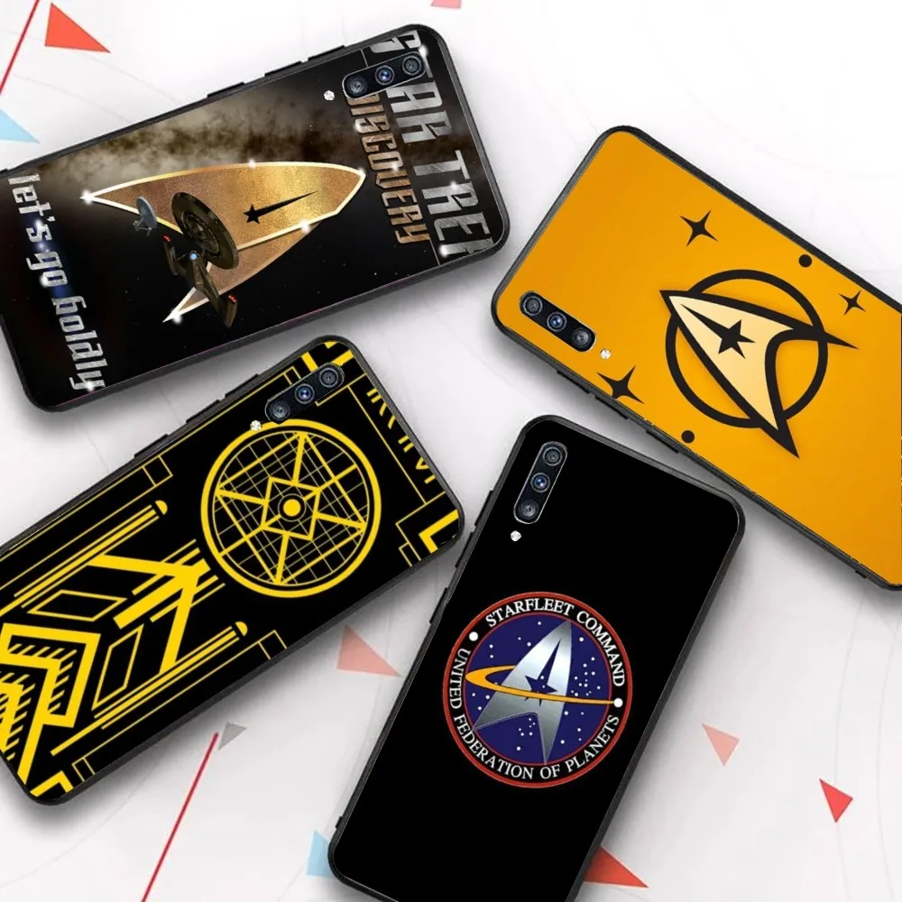 русский язык 6 класс ладыженская 2022. русский язык 6 номер 32. в углу стоял игрушечный стол. русский язык 6 номер 32. дубровский встал и пошел искать дорогу домой.