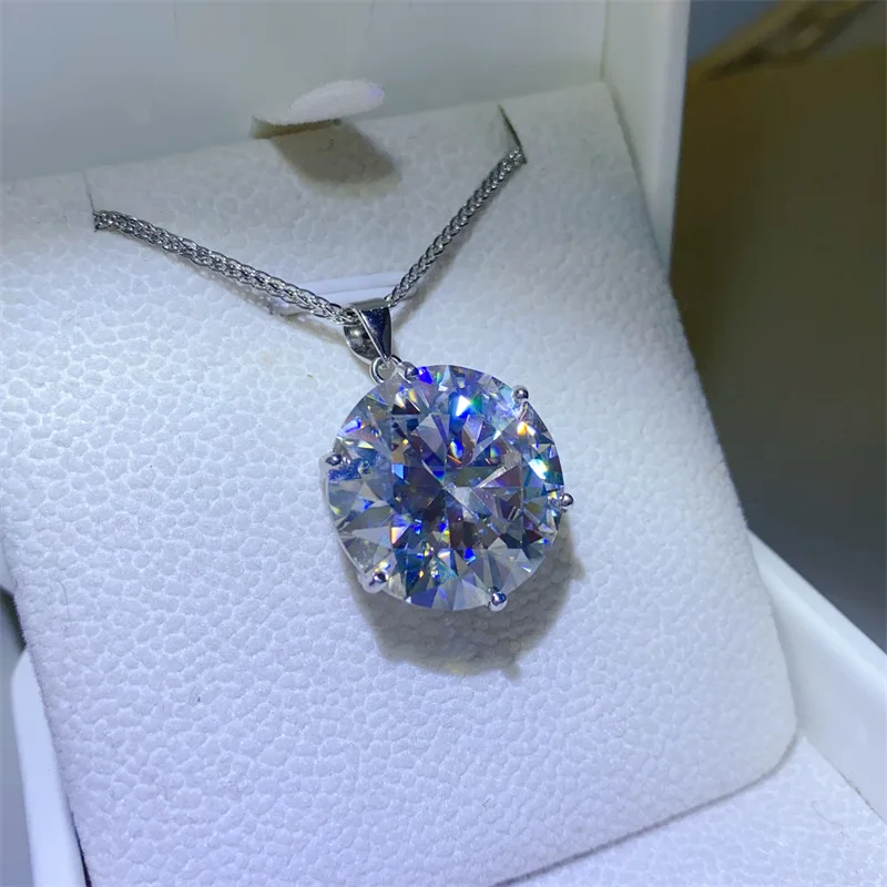 valuable 20ct d clolor moissanite diamond pendant 925 sterling silver wedding pendants necklace for women engagement jewelry Valuable 20ct D Clolor Moissanite Diamond Pendant 925 Sterling Silver Wedding Pendants Necklace for Women Engagement Jewelry 5