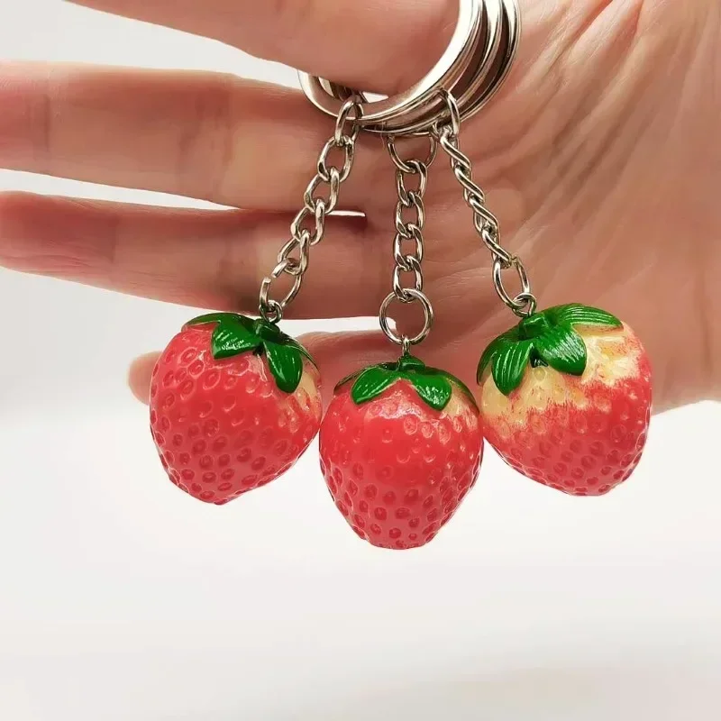 Novelty Mini Simulated Strawberry Resin Key Charms DIY Craft Supplies for Bags Decor Accessories