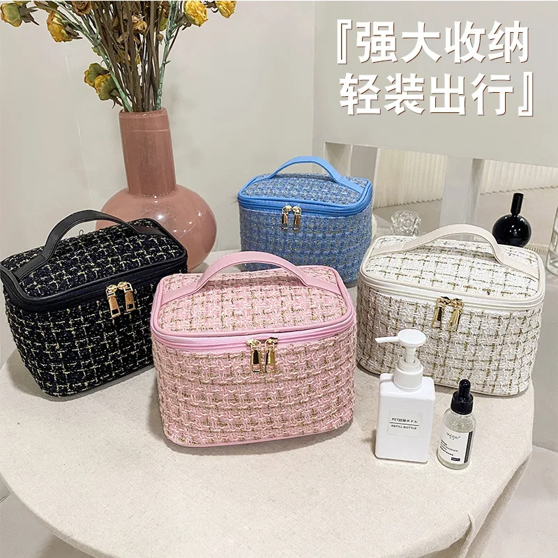 New Korean plaid portable small fragrance makeup bag Large capacity portable toiletry storage bag makeup box travel 2