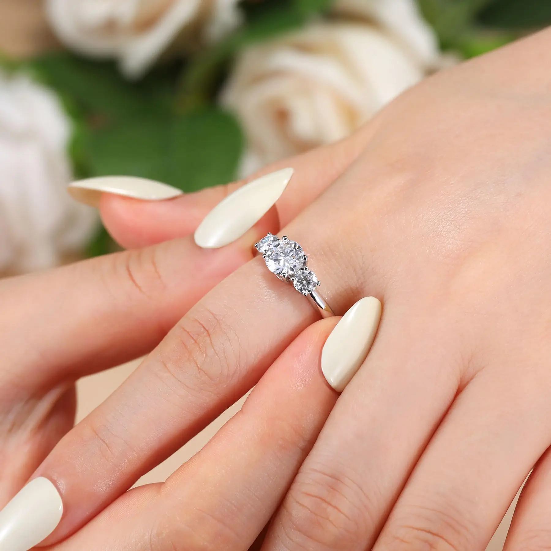 ATTAG Three Stone 2.0ct D VVS 라운드 18K 화이트 골드 도금  Moissanite 반지 여성용 다이아몬드 테스트 통과 여성 선물
