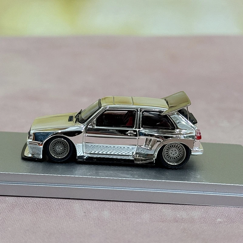 Liberty 64 VW GOLF MK2 ミニカー Sf3fe66be610e43f98d11272190114
