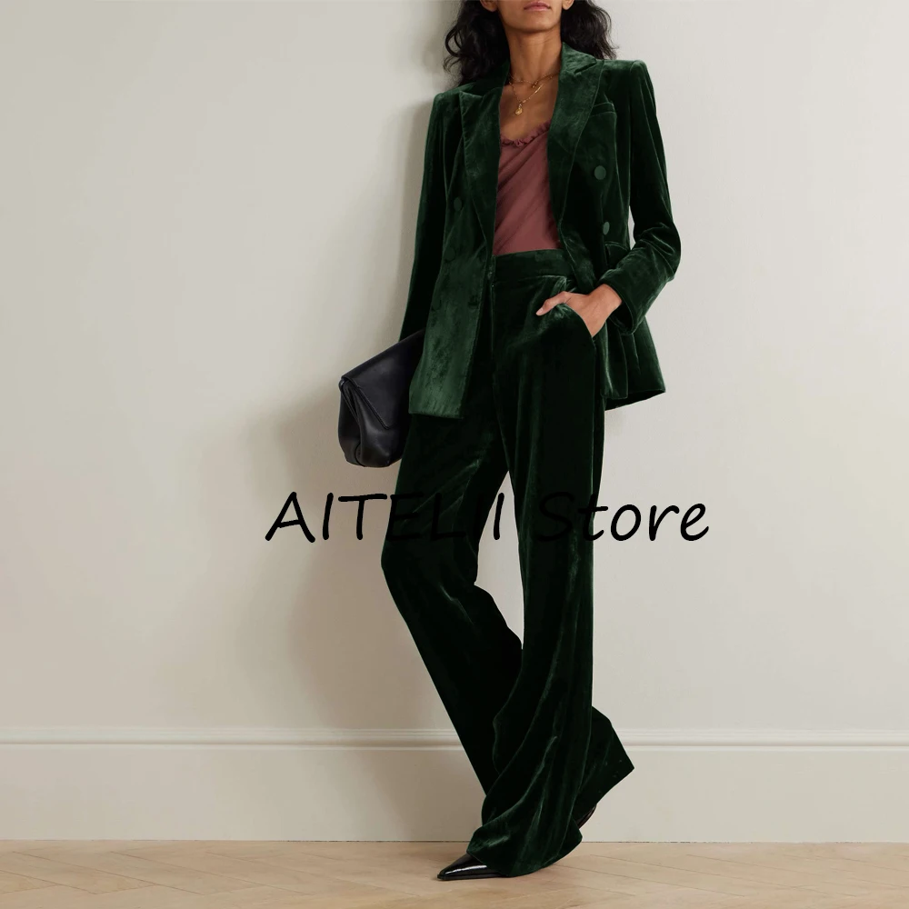 Velvet two-piece suit image 9