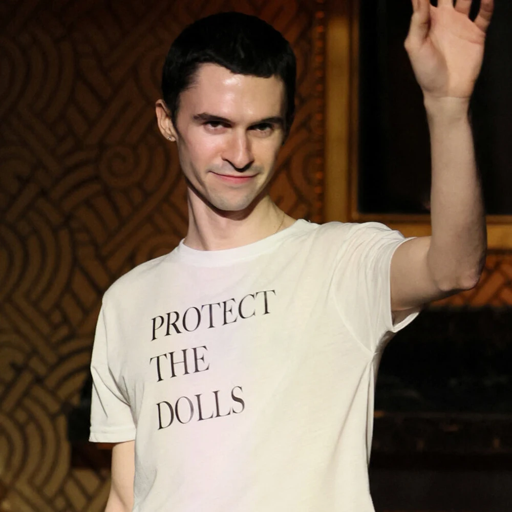 Protect The Dolls T 셔츠 남성/여성 하라주쿠 미적 편지 프린트 T 셔츠 유니섹스 고품질 캐주얼 코튼 티셔츠 탑 의류