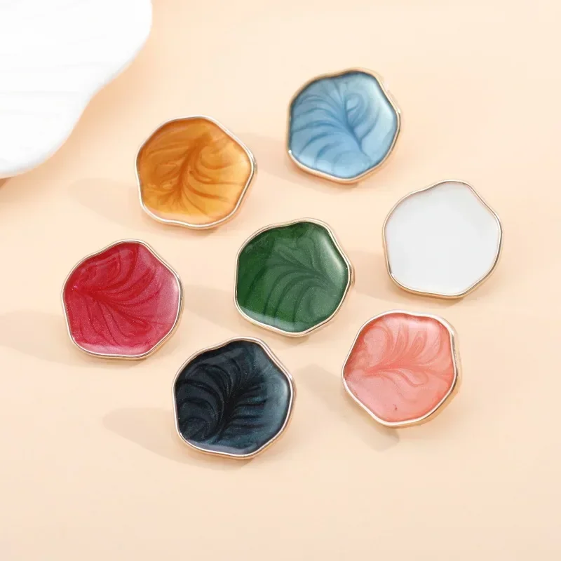 20 Bottoni A Gambo In Resina A Forma Di Fiore 21mm Oro: Cucito Creativo E Decorazioni Per Abiti E Cappotti