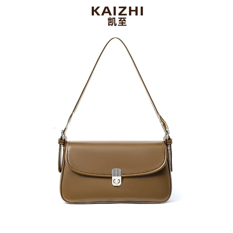 Autumn and winter new female 2023 fashion armpit bag design hand large capacity square bag