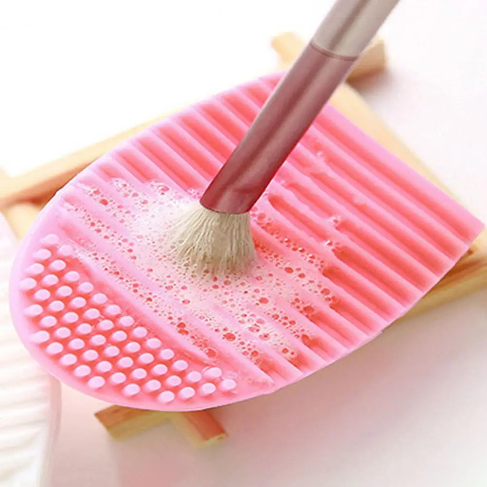 

Makeup Brush Cleaner Practical Convenient-to-Carry Easy to Clean Female Supply Makeup Cleaning Tool Makeup Cleaning Tool