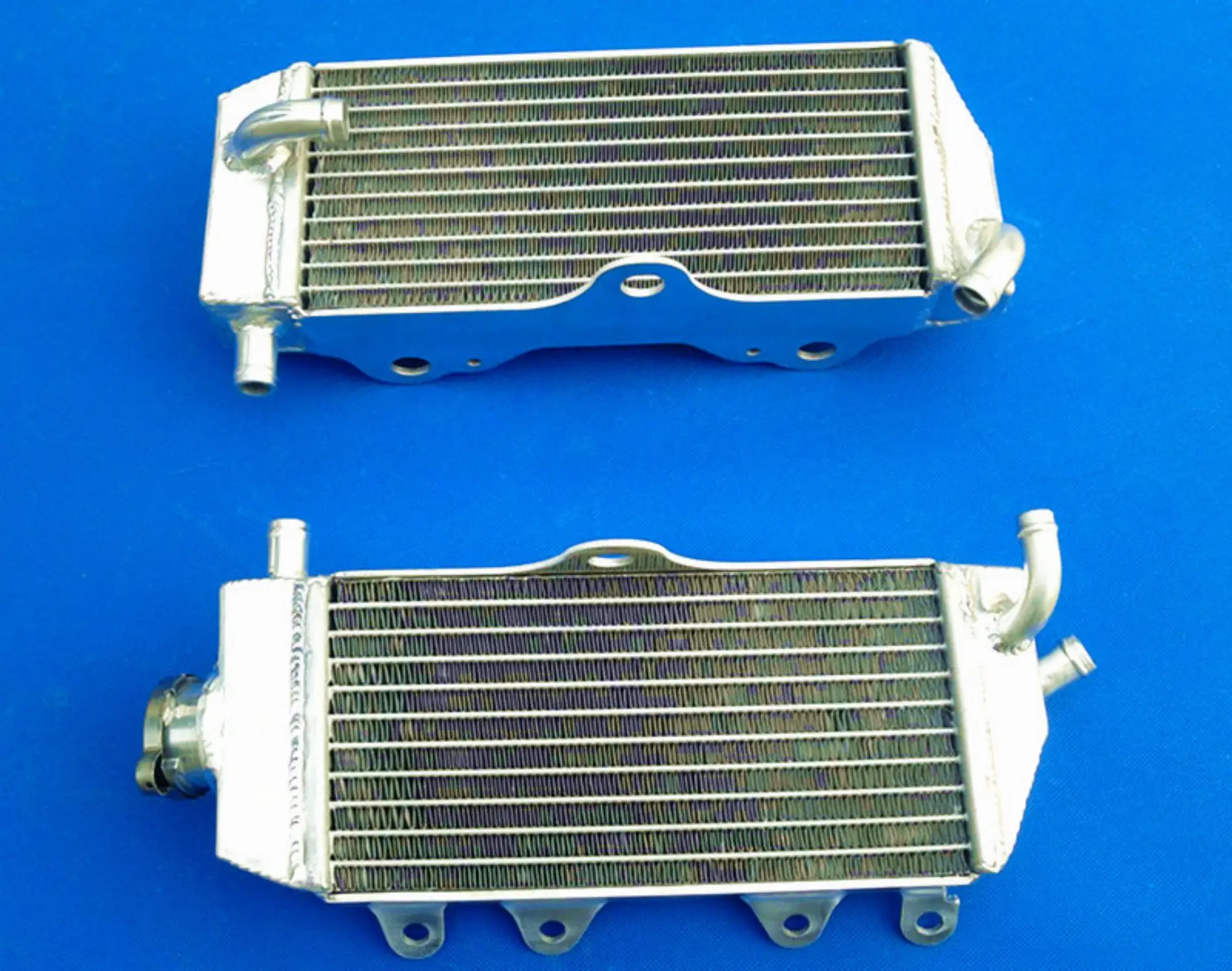 Per 2002-2004 Yamaha Yz125 Yz 125 Radiatore In Alluminio Raffreddamento Raffreddamento Refrigerante 2002 2003 2004