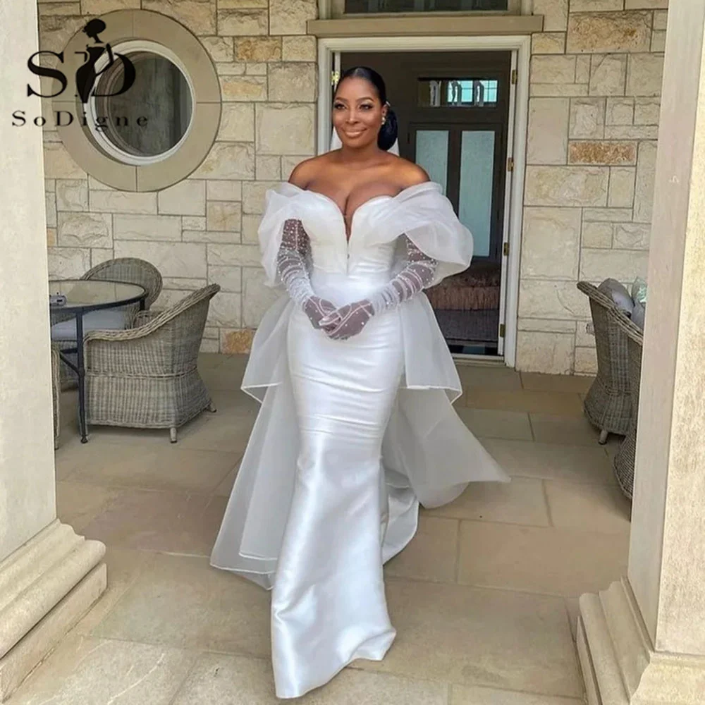 

African Satin Mermaid Wedding Dress 2023 Sexy Off The Shoulder Sleeveless Bridal Gowns With Long Train Bride Dress Robe De Marie