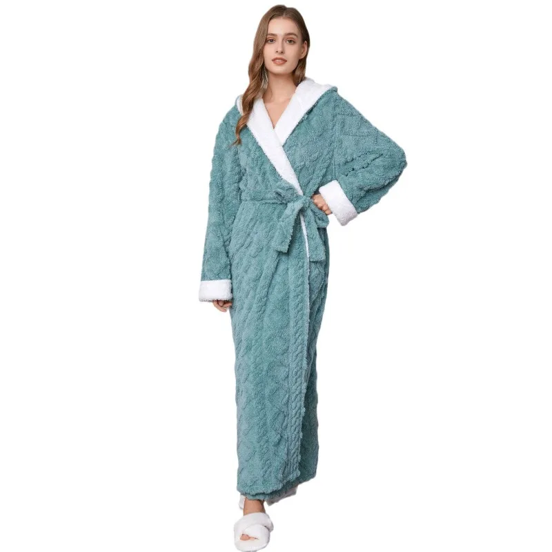Hooded Jacquard Flannel Nightgown Thickened Warm Bathrobe Loose Casual Robe Autumn and Winter Coral Fleece Women's Nightwear