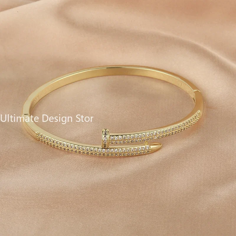 18k Gold Plated Fashion Jewelry Micro Inlaid Zircon Luxury Bracelets For Woman Holiday Party Daily Shine Elegant Bangles
