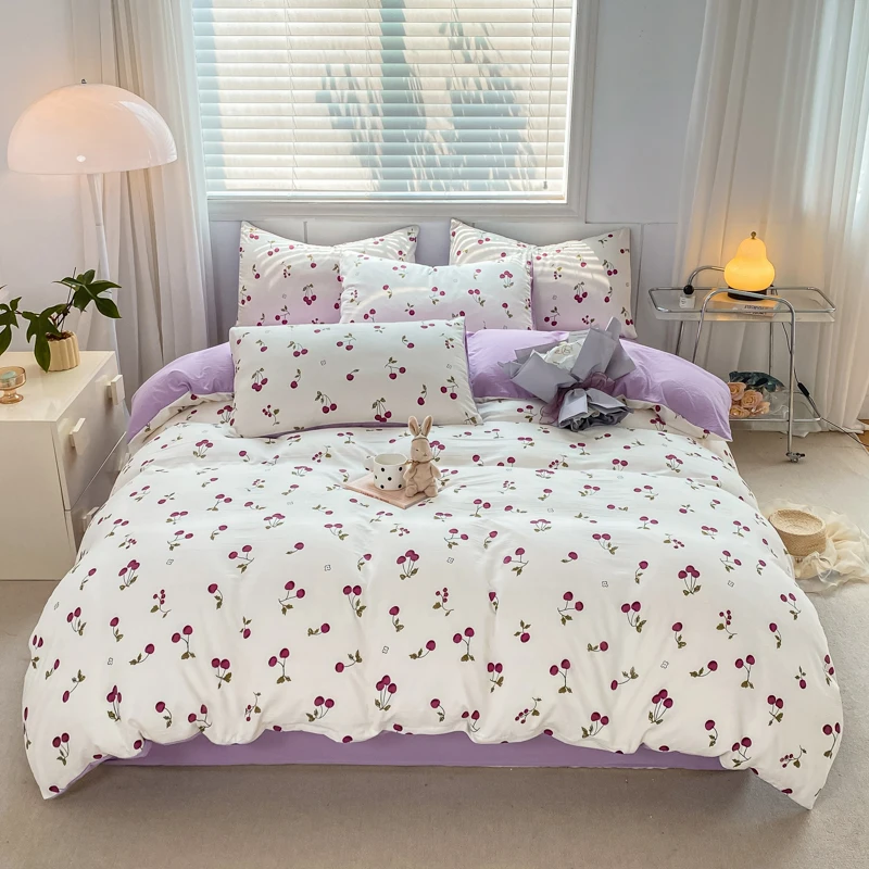 

4-piece bedding set comforter set Soft and comfortable for be suited to four seasons Suitable for the room dormitory
