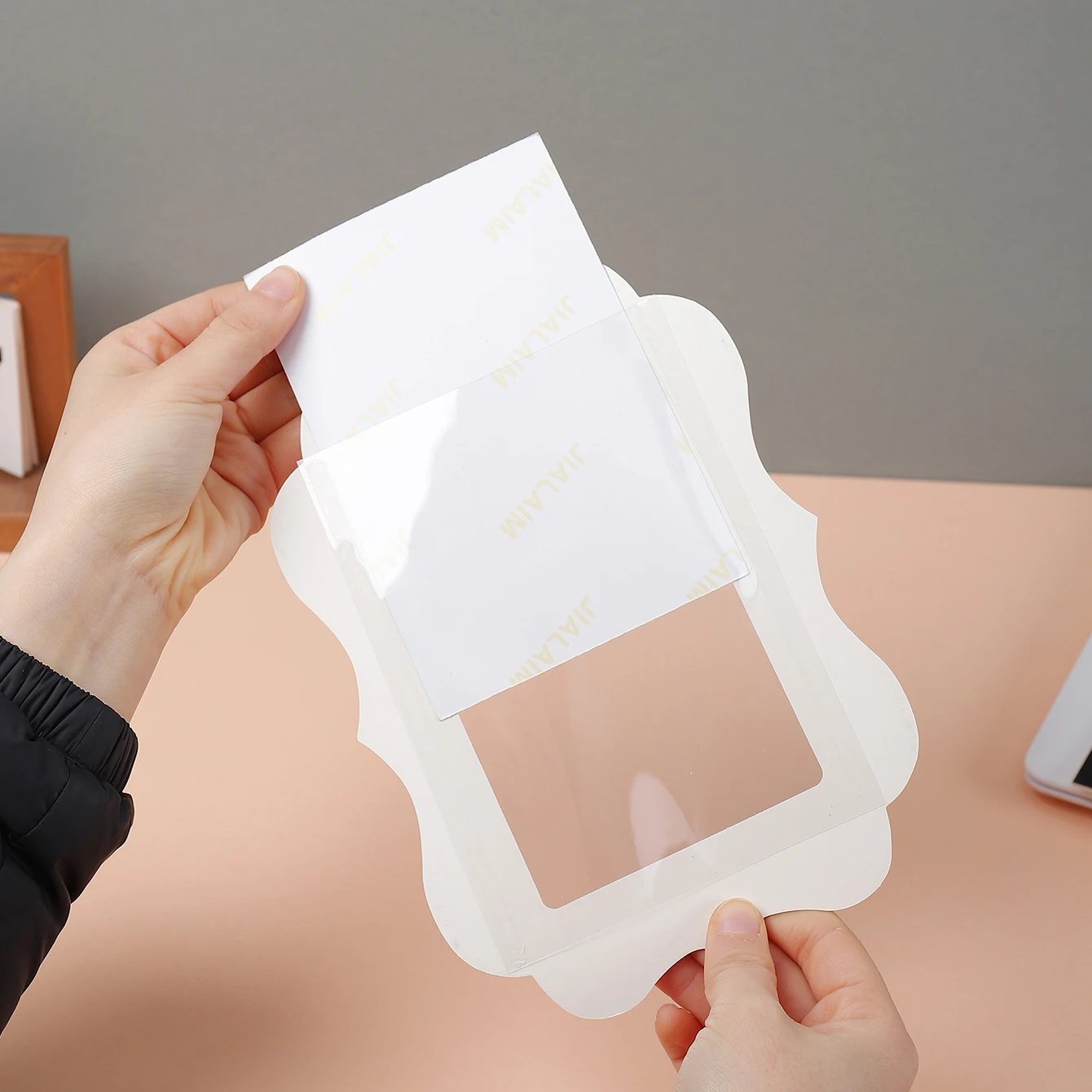 10개의 다채로운 색상의 6인치 카드보드 사진 프레임, 간편한 DIY 홈데코, 가족 사진 및 사진 전시에 적합