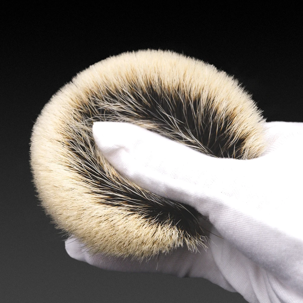 Рисунок 3 - Бритвенная щетка GDMG Manchuria с тремя полосками