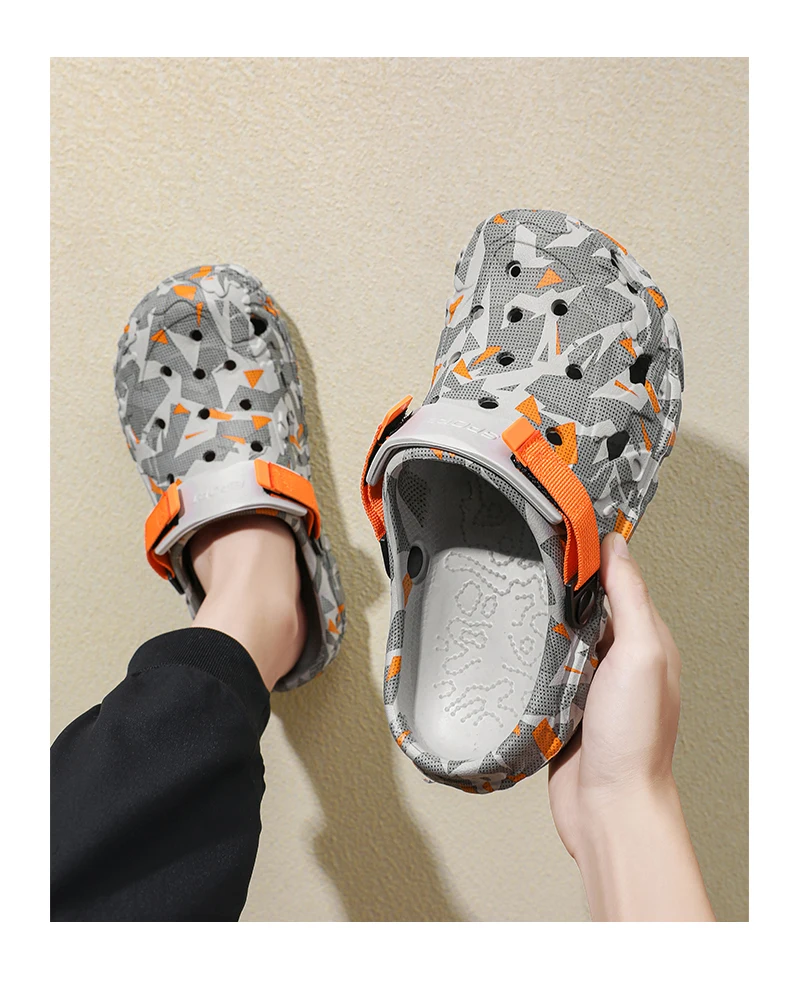 New Men's Clogs Slippers EVA Soft-soled Lightweight Home Casual Sandal Men Garden Shoes Flat Camouflage Outdoor Sandals Male Sf41a938bf8634603a7f8d5a9ed944f93T