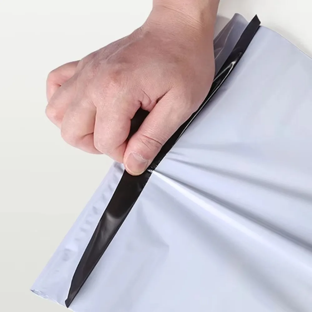 100pcs Self-adhesive Packaging Bag Waterproof Sealing Mailing Shipping Bag Express Logistics Dustproof Courier Bag