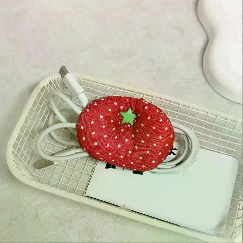 새롭고 귀여운 토마토 모양의 데이터 케이블 정리함, 충전 케이블 와인더, 이어폰 케이블 정리함, 패브릭 고정 및 정리 도구