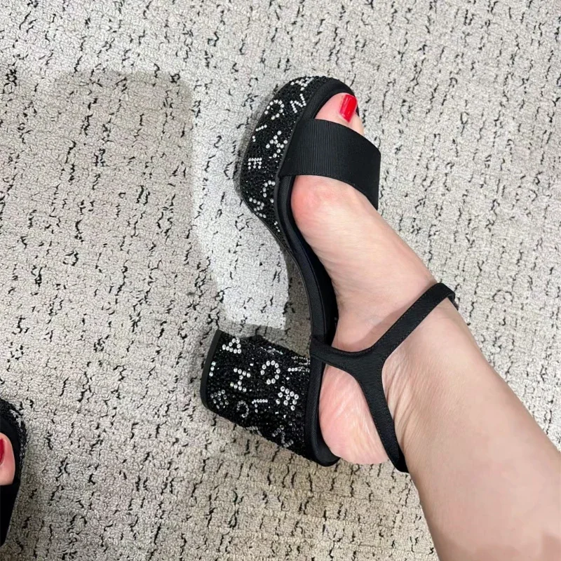 

2024 New European and American Women's Waterproof Platform High Heeled Sandals Rhinestone Letter Thick Heeled Platform Shoes