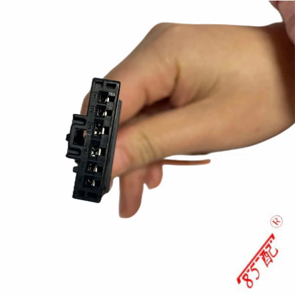 Connettore Fanale Posteriore Per Peugeot E Citroen - Compatibile Con Modelli 206, 307, C3, C4 - Foto 2