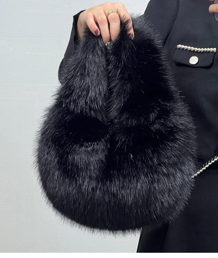 Winter Fashion Soft Warm Faux Fur Handbag Women's Elegant Luxury Designer Clutch Purse Ladies Plush Hobo Bag Female Shoulder Bag