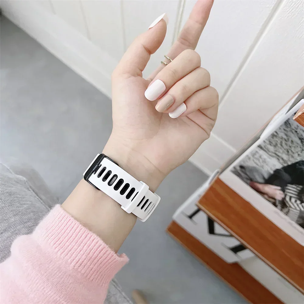 Sport Silicone Watch Strap - 22mm/20mm - Universal Fit Wristband Bracelet