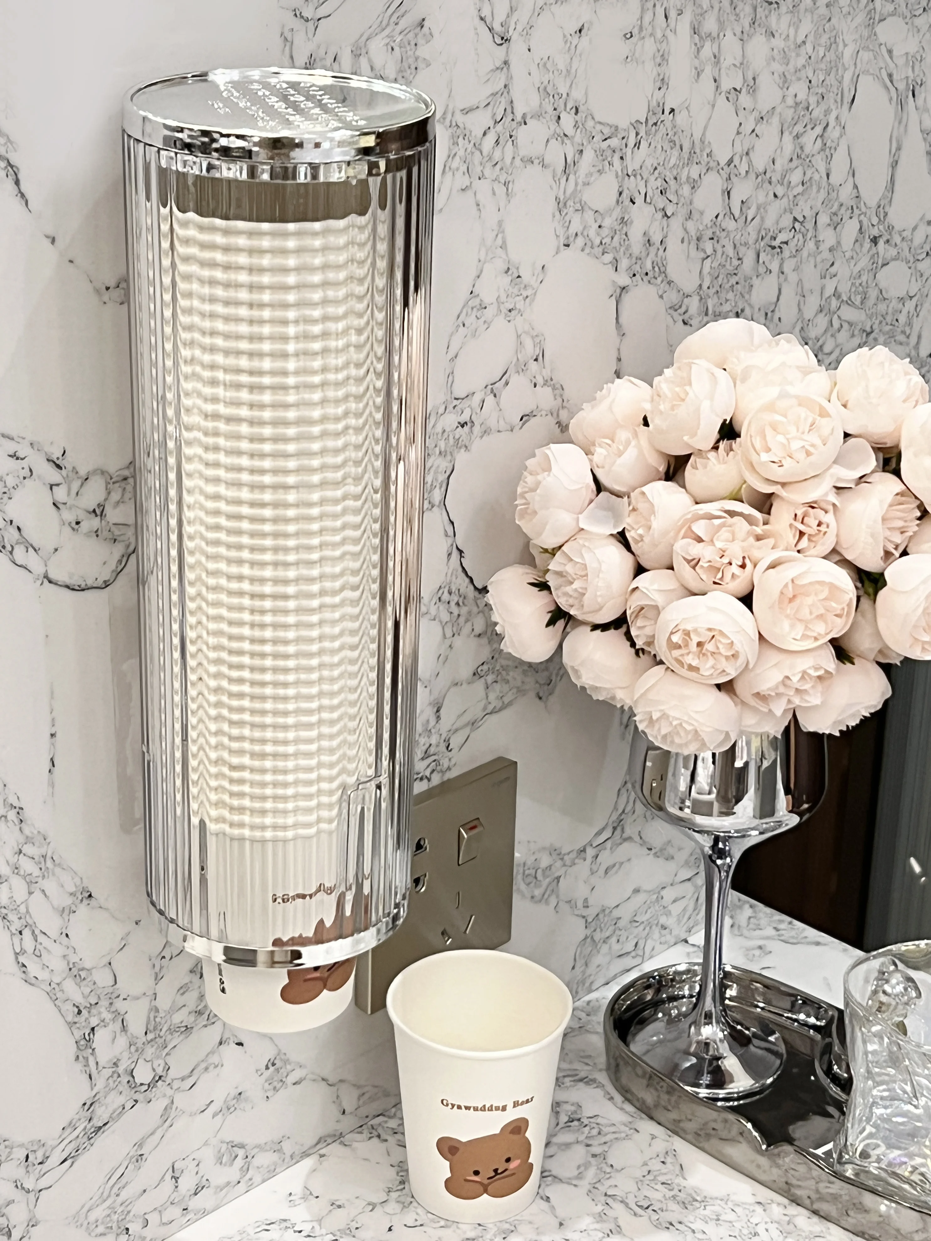 

Wyj Light Luxury Disposable Water Dispenser Automatic Storage Cup