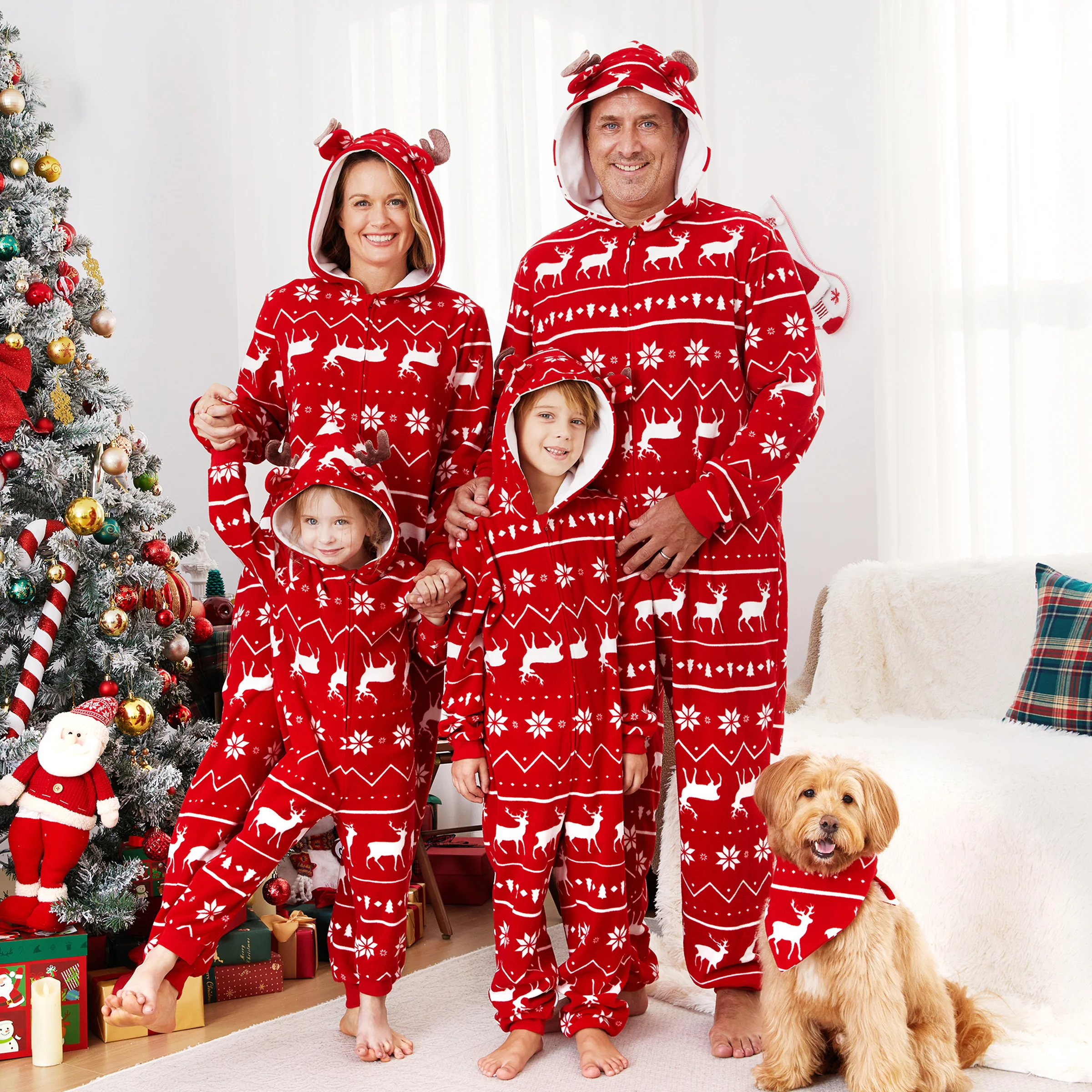 thumbnail image 1 of Pijamas navideños de forro polar con estampado 3D de reno y astas, monos a juego para toda la familia, 1 of 5