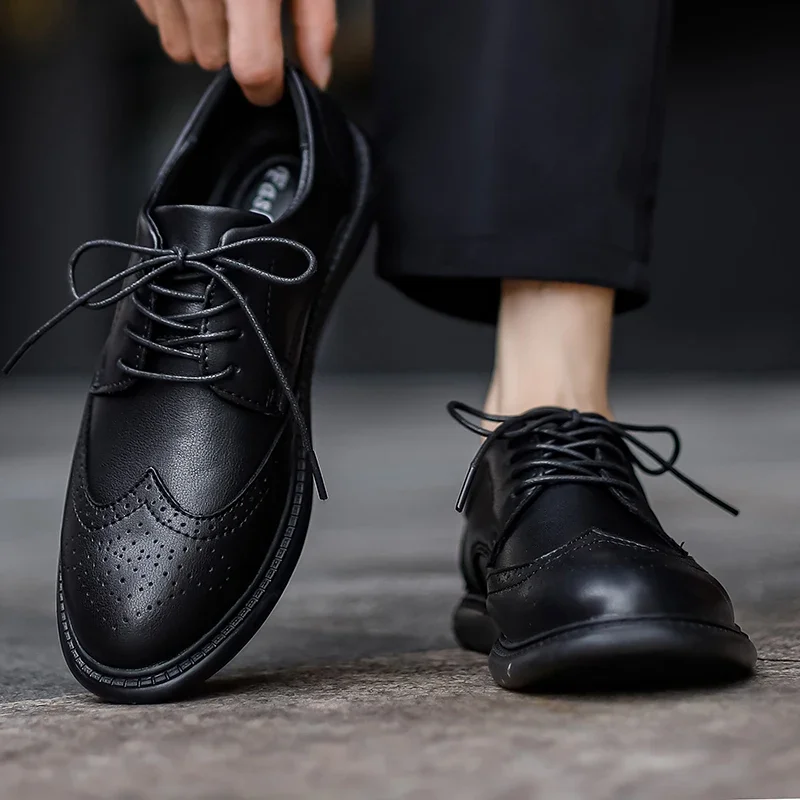 Italian Mens Genuine Leather Dress Shoes Brogue Outdoor Wedding Shoes Men Formal Casual Luxury Brand Work Office Shoe