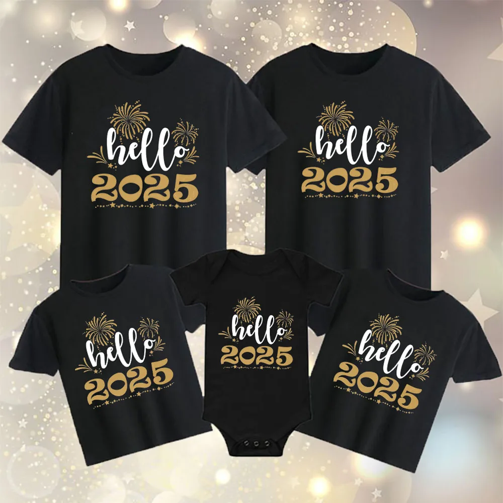 thumbnail image 2 of Hola 2025, ropa familiar a juego, camisetas para papá, mamá, niños, camisetas, monos para bebés, conjuntos familiares, blusas familiares para las fiestas, 2 of 5
