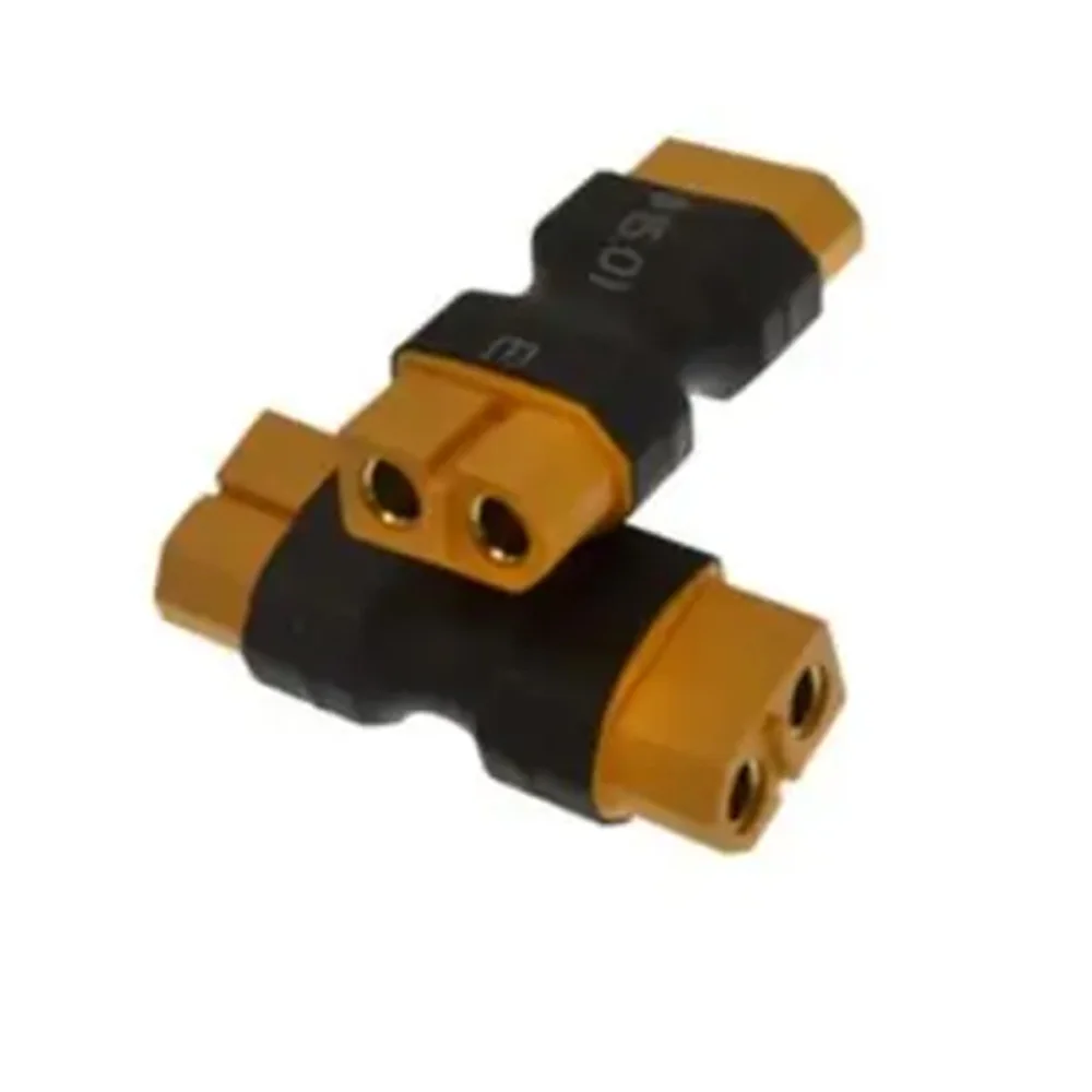 Détail des connecteurs RC XT60 mâle et femelle pour batterie et chargeur, montrant le mécanisme de verrouillage.