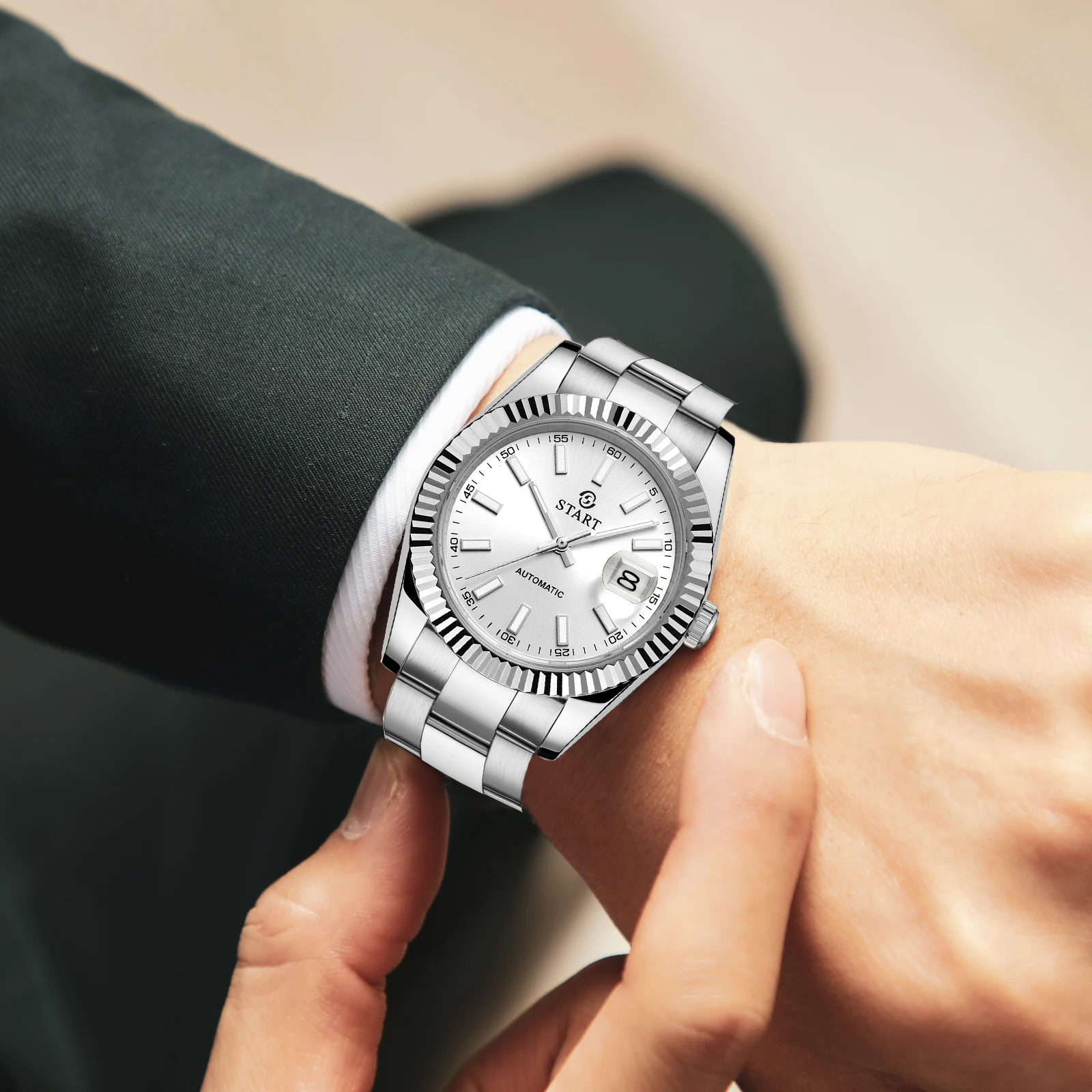 【START】Men's Watch Luminous Scale Dial Automatic Mechanical Watch Date Function Waterproof Metal
