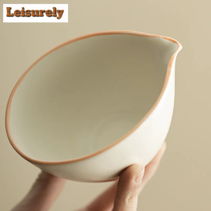 125ML Cream Ding Kiln Panda Play Butterfly Tea Pitcher Tea Divider Cha Hai Dispenser Justice Cup Fair Mug Tea Ceremony Supplies