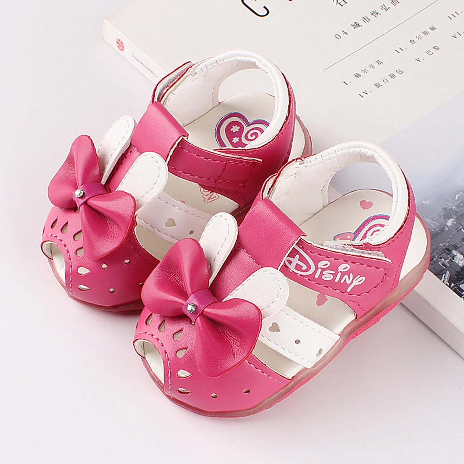 Toddler Baby Girls Kids LED Shoes 1-6 Years Old Zip Crystal Bowknot Luminous Sneakers Casual Sport Walking Shoes