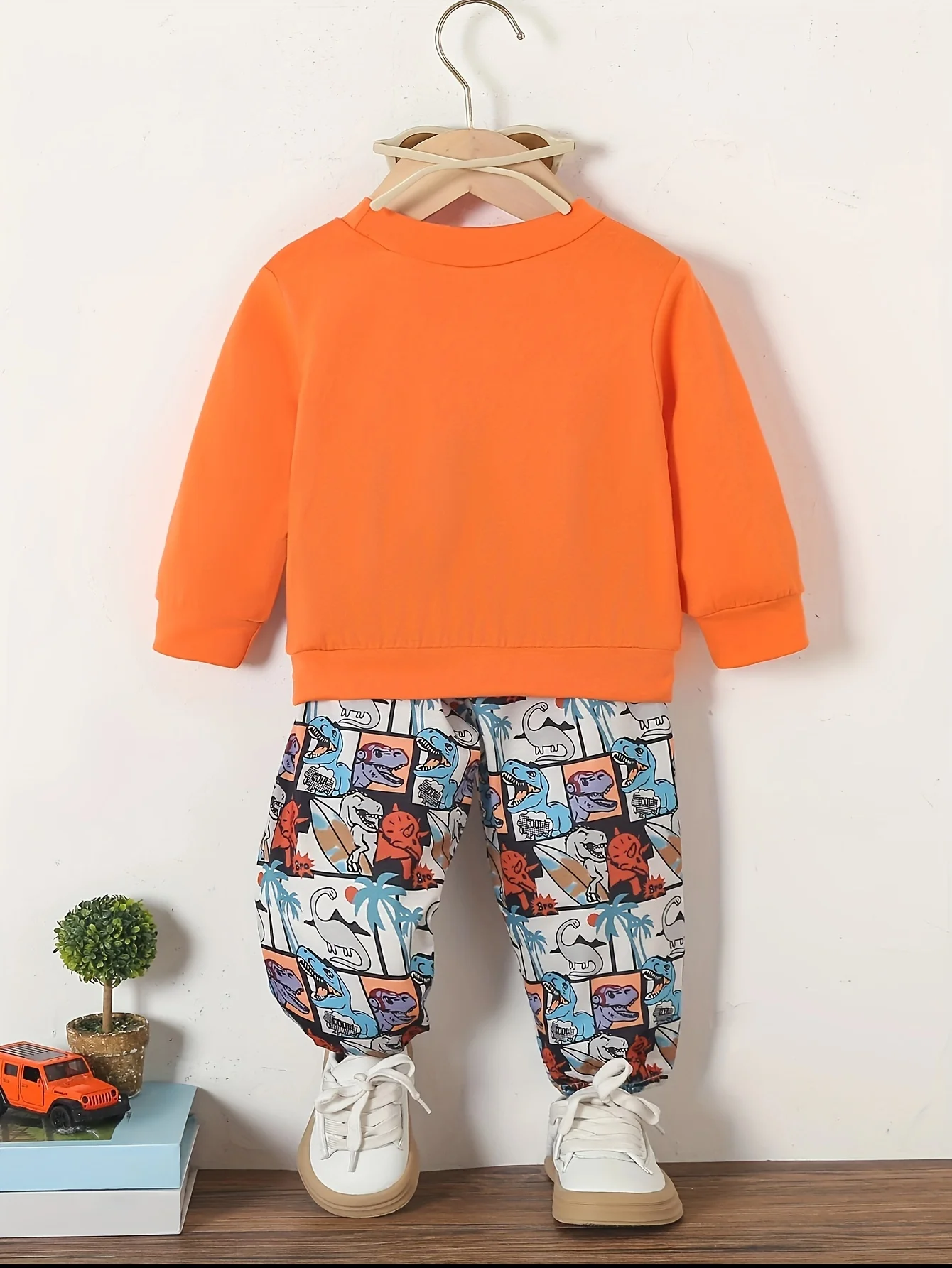 Spring And Autumn Cartoon Dinosaur Print Orange Long Sleeve Full Print Pants Fabric Soft Suitable For Outdoor And Base Wear Suit 2