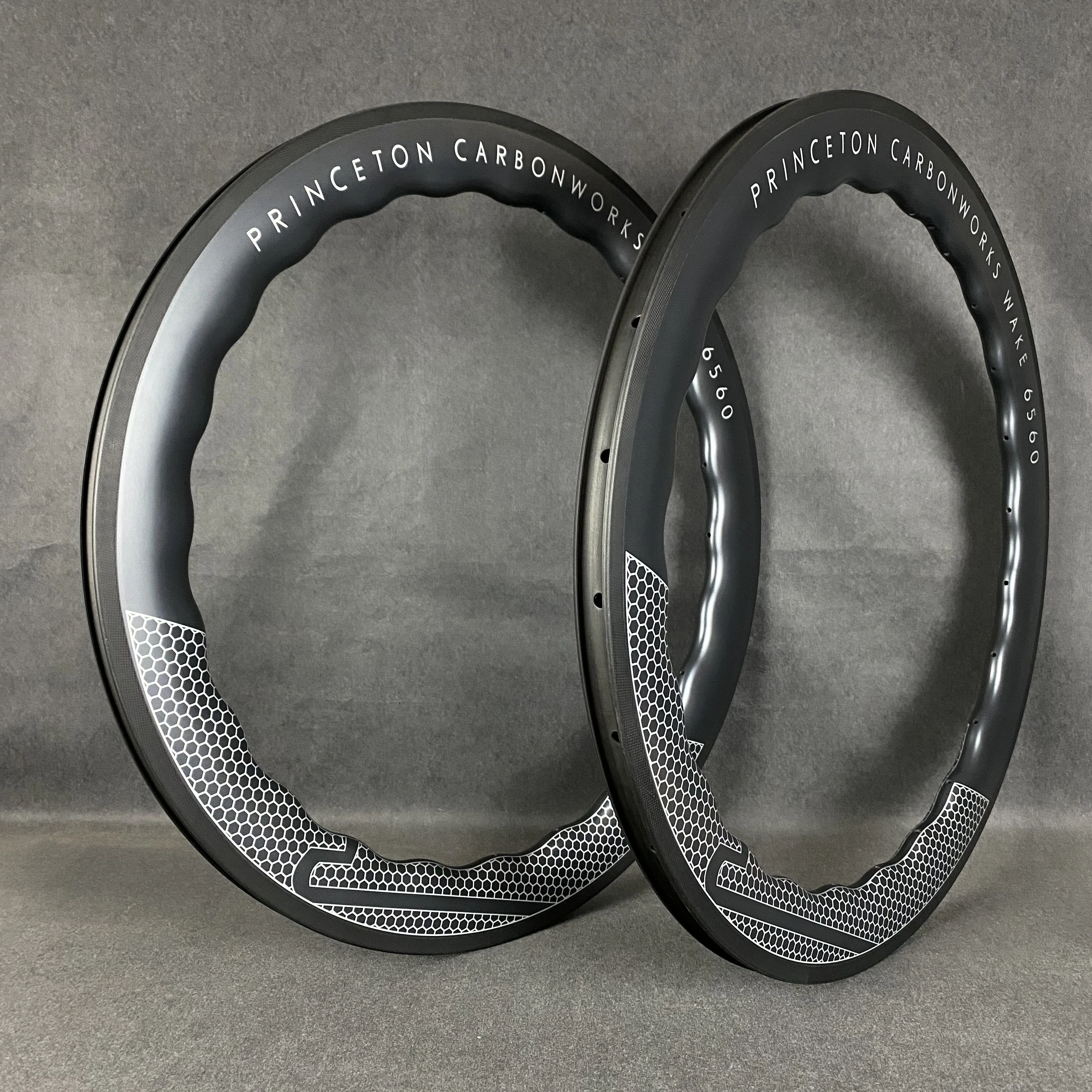SHKJ Enseble de Roues de vélo de Route 700 C 40 oyeu en Fibre de
