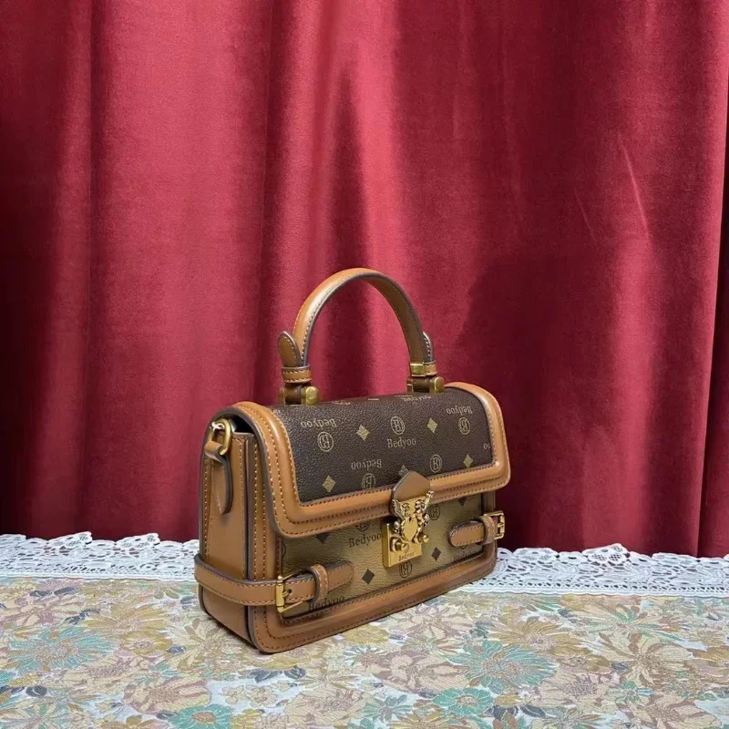 

Luxury Contrast Color Portable Lock Small Square Bag Leather Women's Bag 2023 New Versatile Purse One-shoulder Satchels Sac Cc