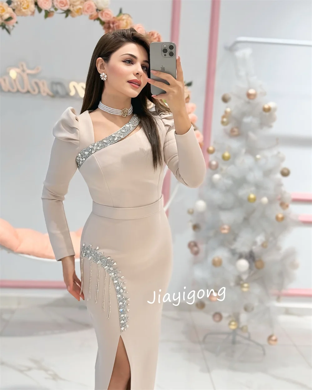 تخصيص عالية الجودة جيرسي مطرزة العمود فساتين طويلة...