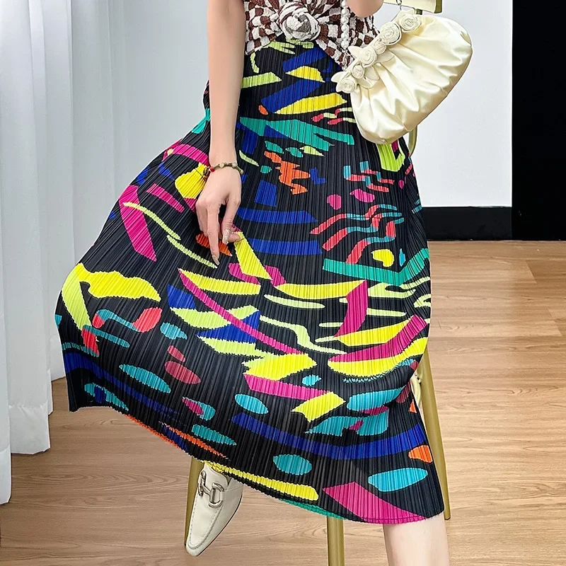 

Miyake Pleated Skirt for Women 2024 Summer New High-end Fashion Pattern Print High Waist Hip Skirt with Pockets for Women