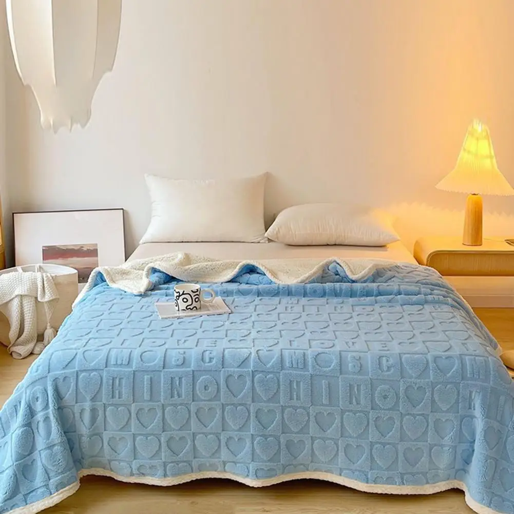 

Stylish Heart Patterned Throw Stylish Cozy Heart Check Blanket Versatile Office Home Decor Lightweight Comfortable Nap for Home