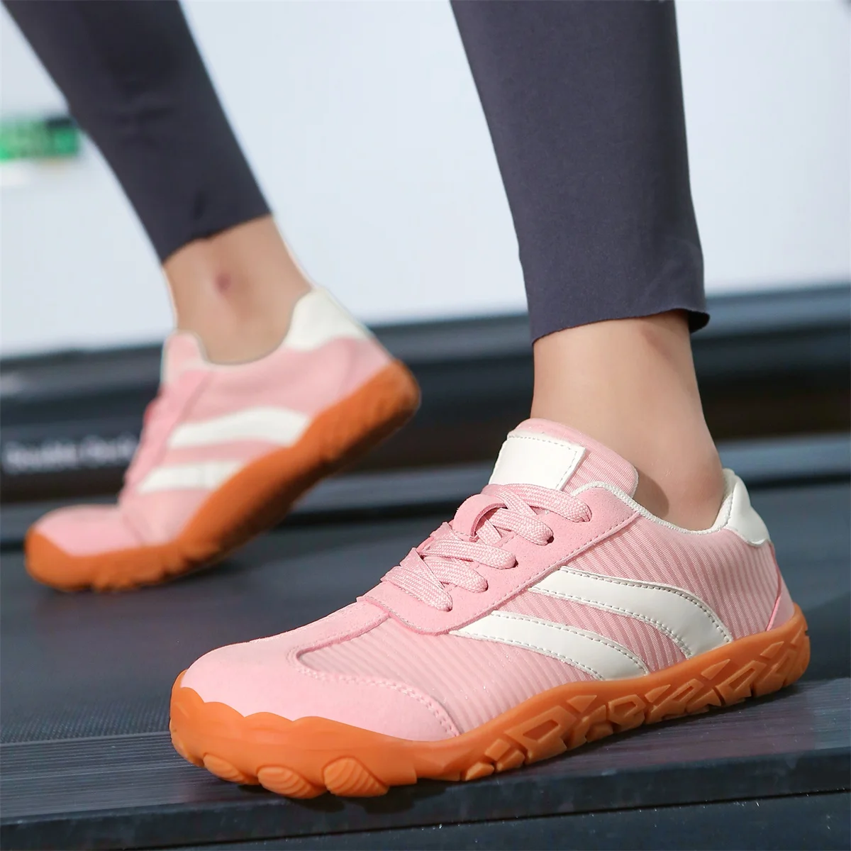 Versatile Barefoot Comfort Sneakers with Wide Toe and Non-Slip Sole