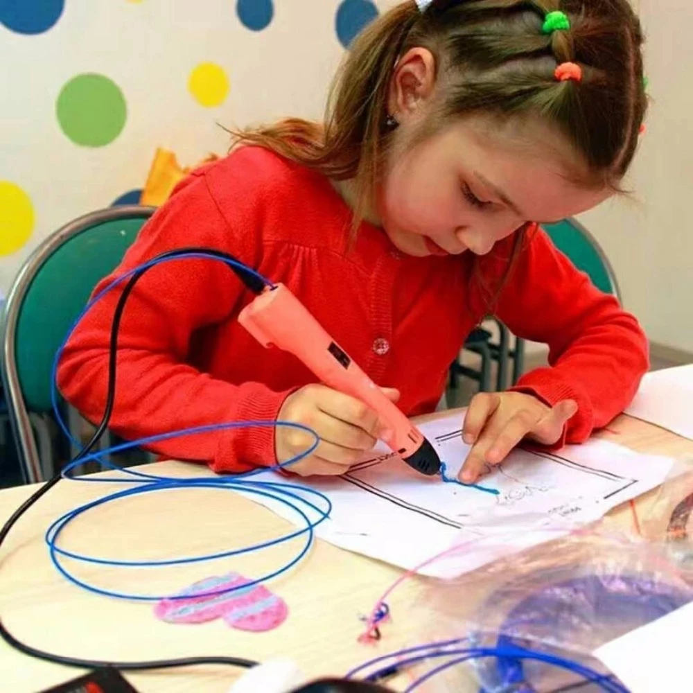 3D Printing Pen QCREATE Compatible With 1.75mm PLA PCL Filament LCD Display 8 Speeds Temperature Regulation