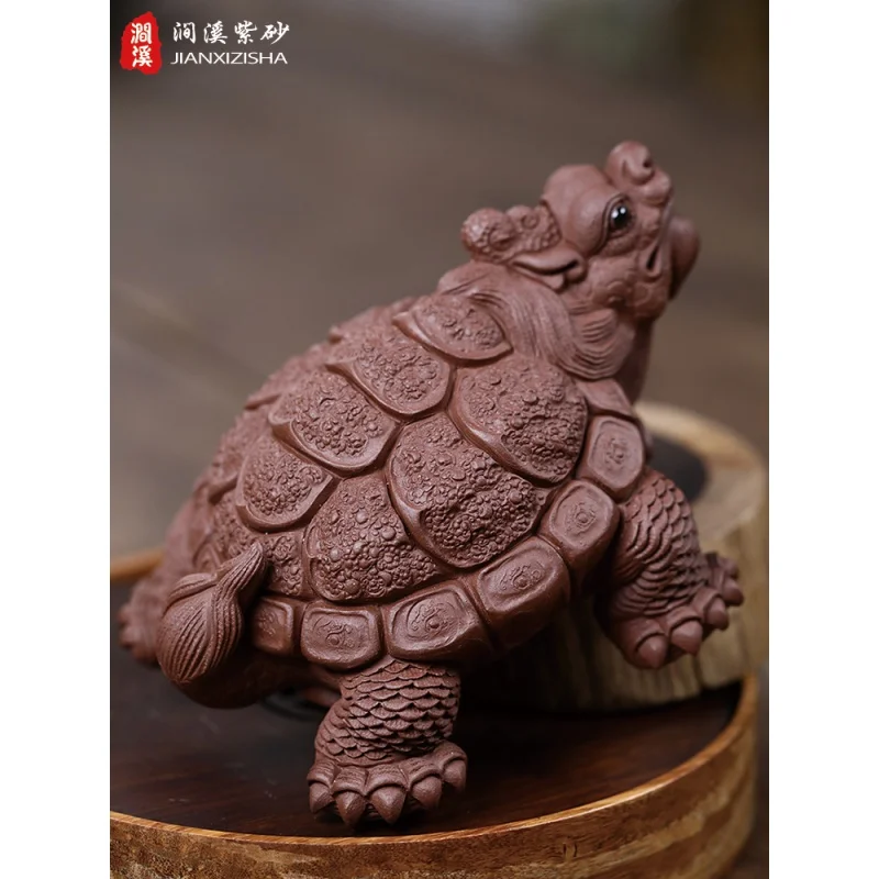 Рисунок 3 - Чайный сервиз Qianxi Yixing с изображением питомца