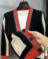 Cardigan à col en V pour hommes, manteau de pull de collision de documents d'épissage, vêtements exquis, marque de luxe, mode japonaise, automne et hiver 1