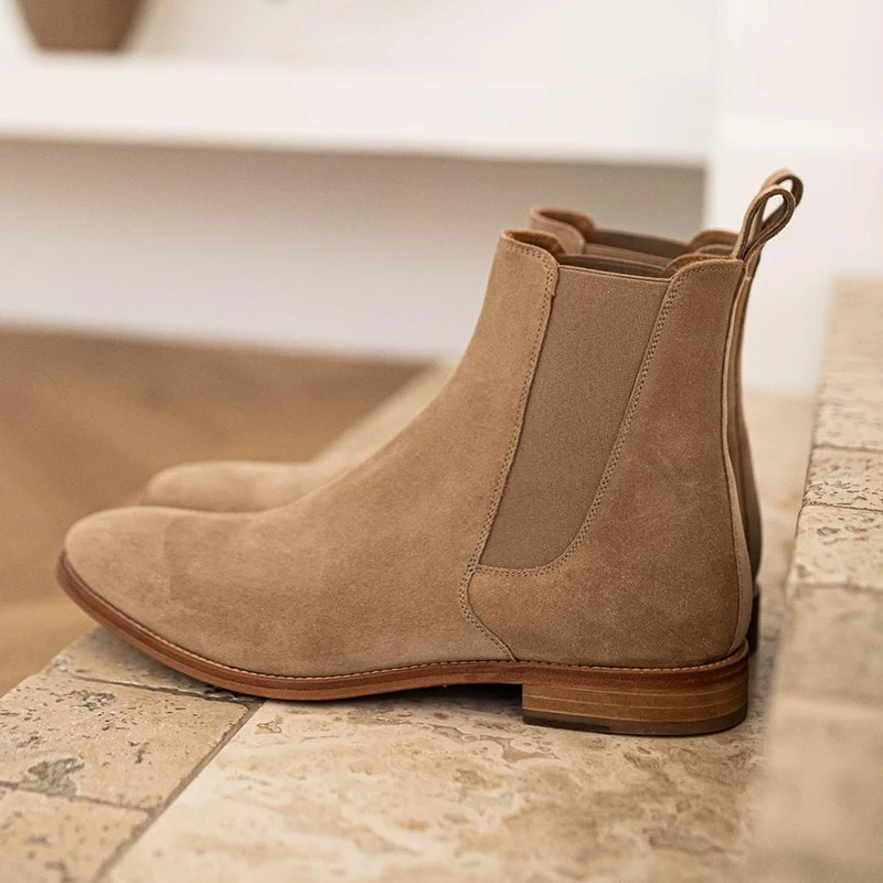 Men Classic Retro Chelsea Boots Pointed Leather Ankle Boots Size 38-46