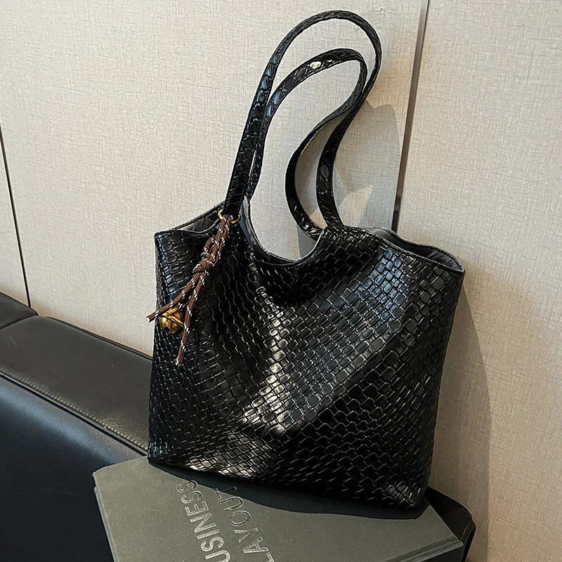 Borsa a tracolla da donna di grande capacità, nuova borsa versatile per il pendolarismo estivo, borsa sottobraccio alla moda e borsa tote per donna - immagine 4